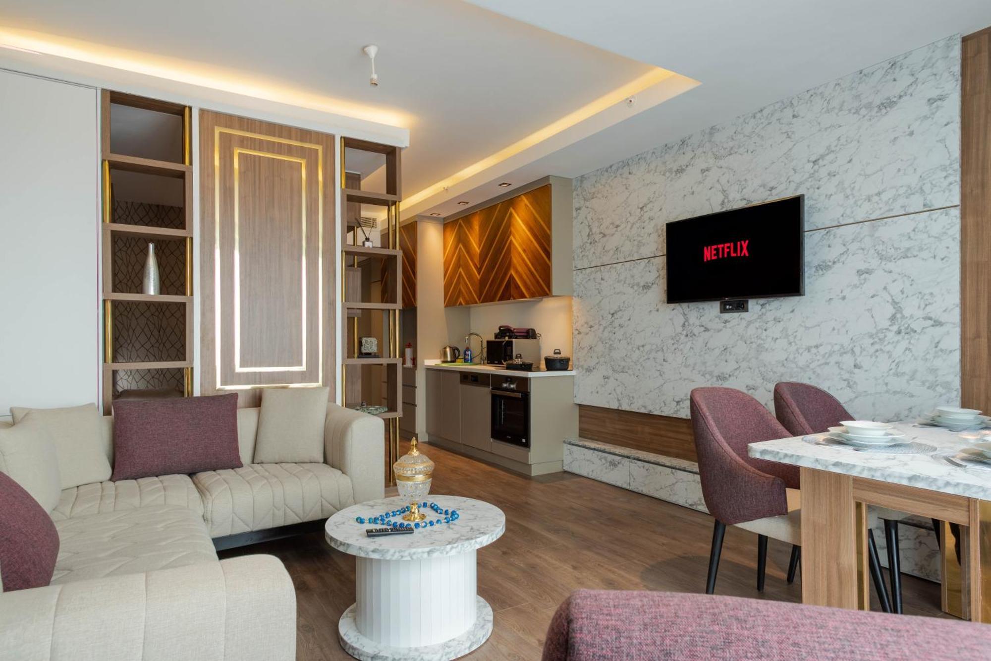 Superb Modern And Comfortable Flat In